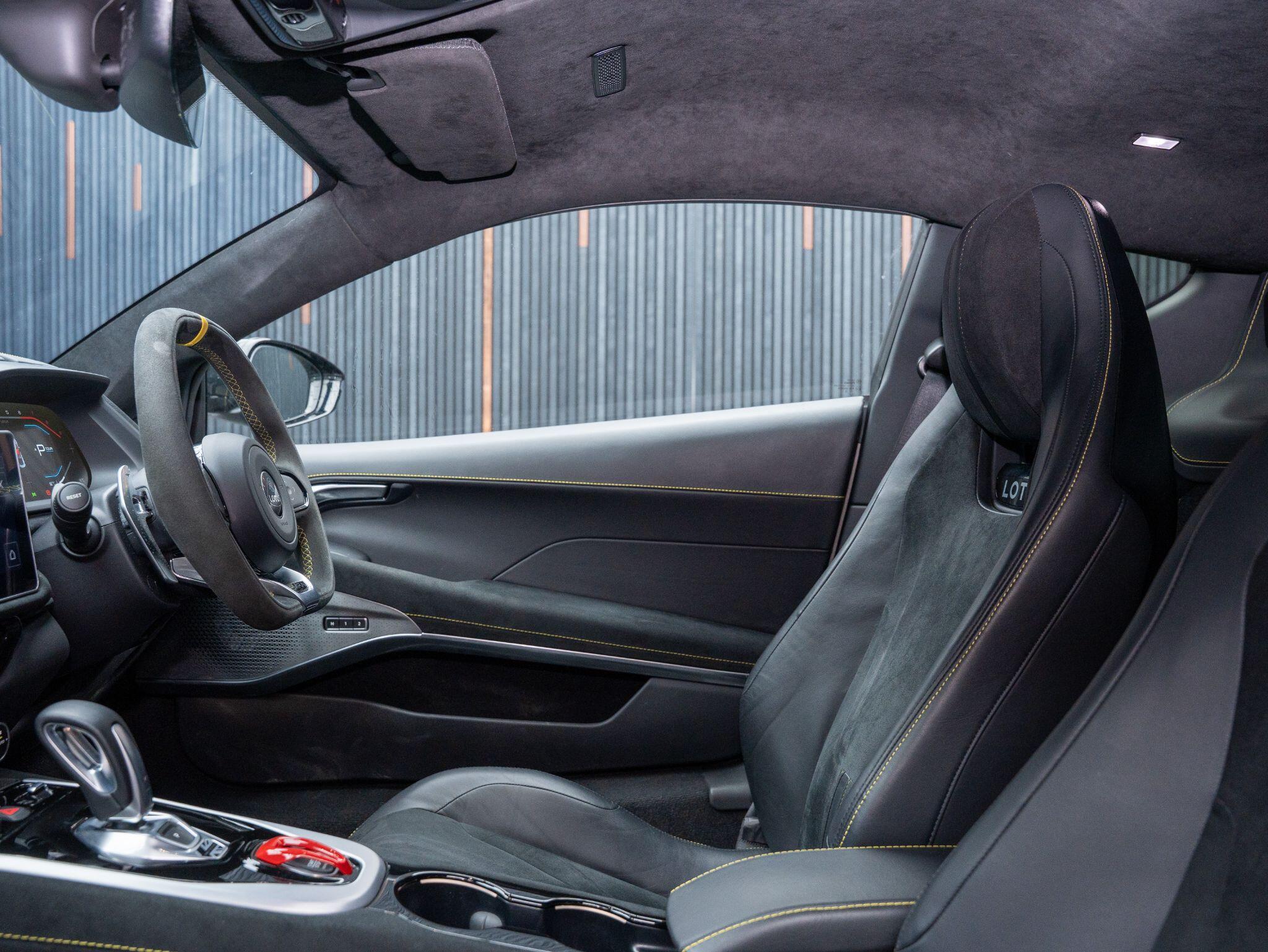 Lotus Emira view 41