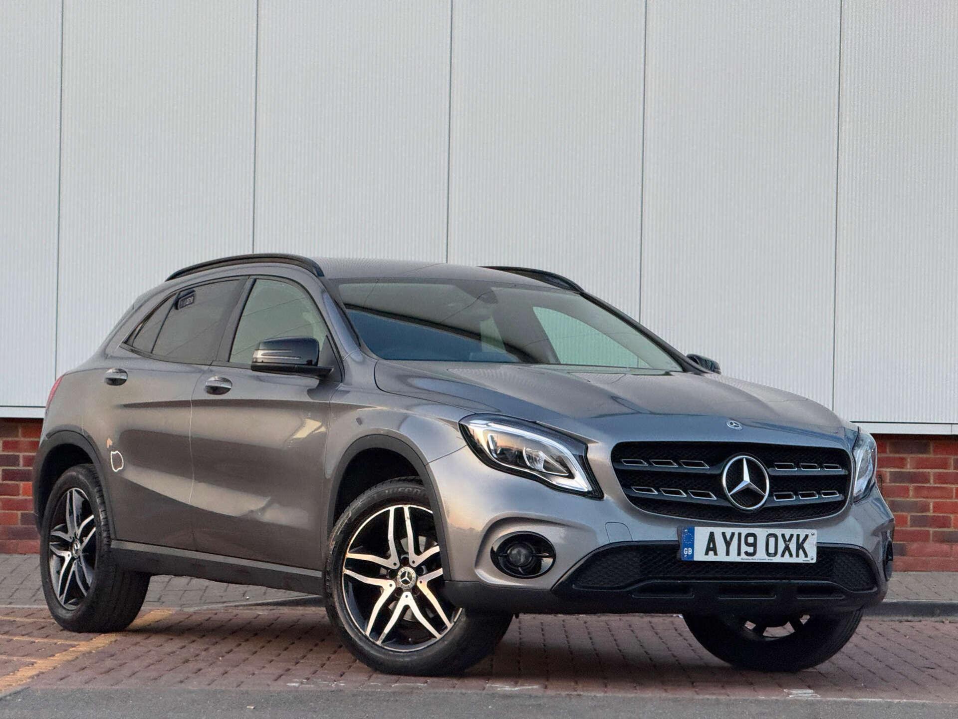 Mercedes-Benz Gla view 9