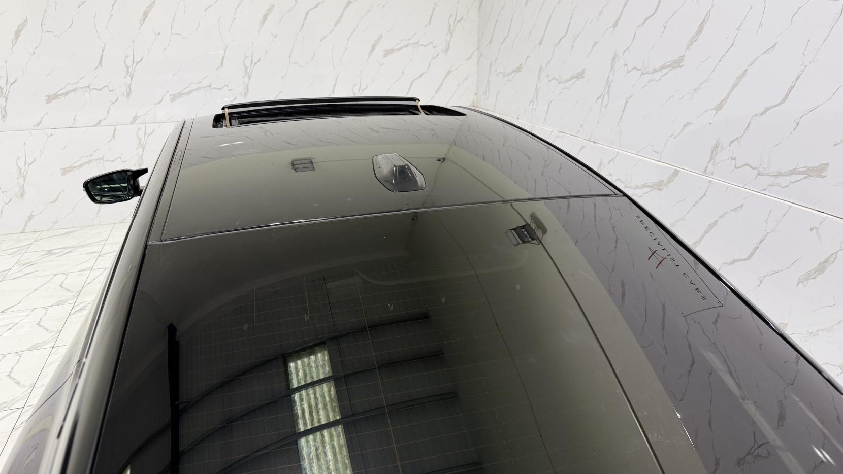 BMW I4 view 43