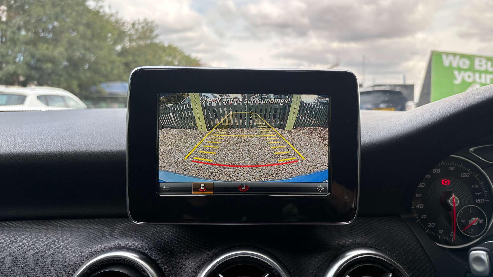 Mercedes-Benz A-Class view 28