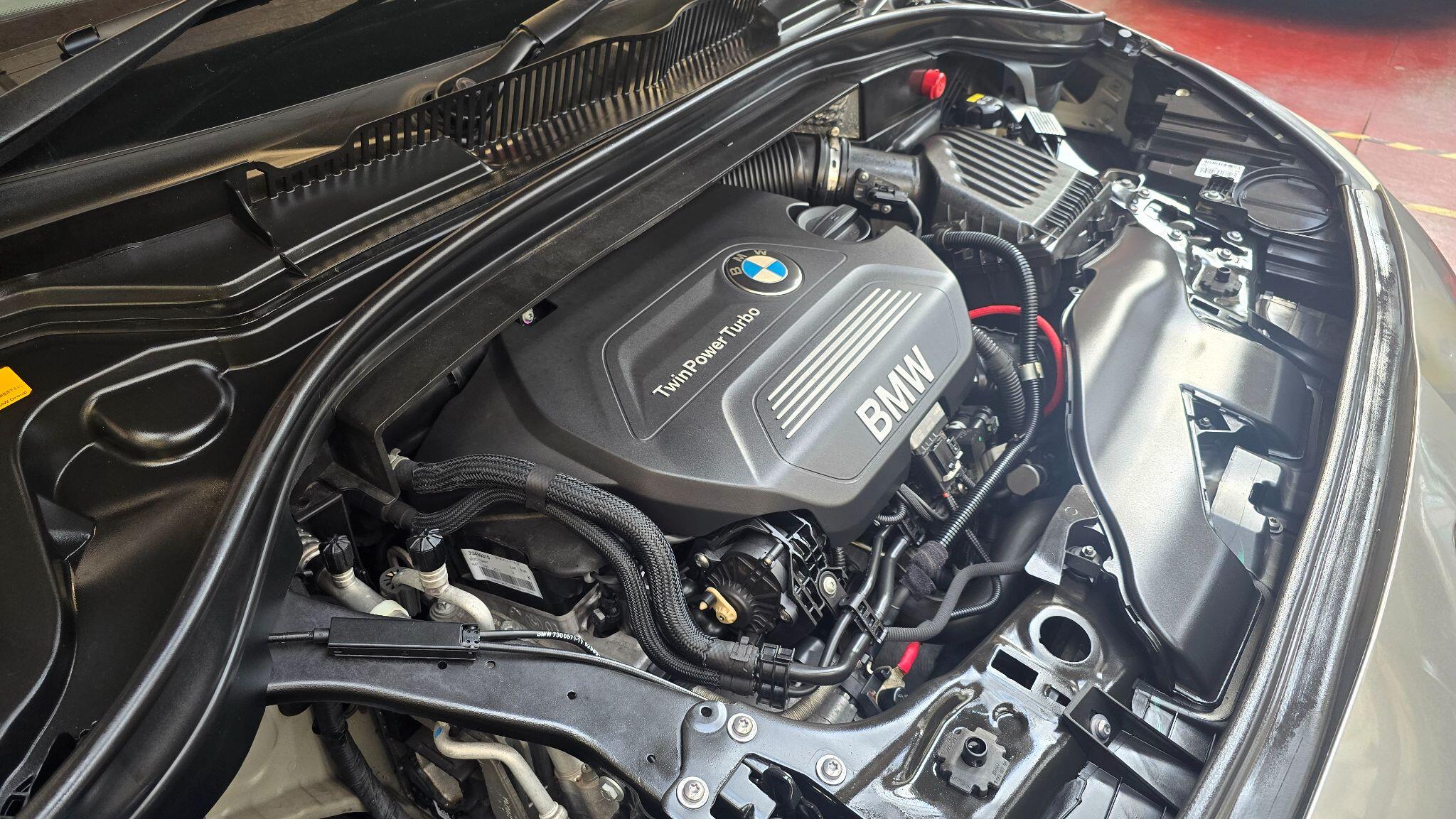 BMW 2 Series view 20