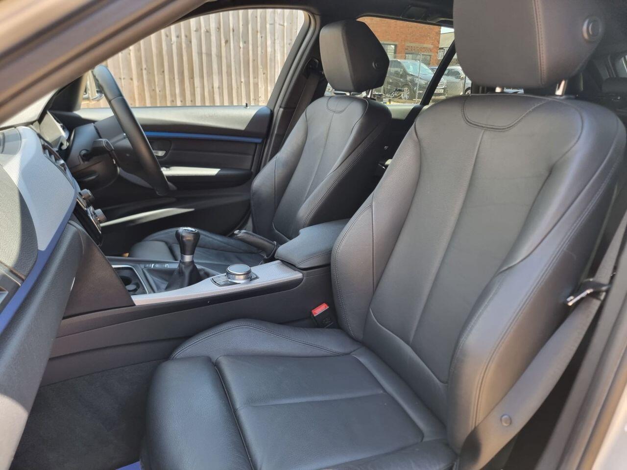 BMW 3 Series view 58
