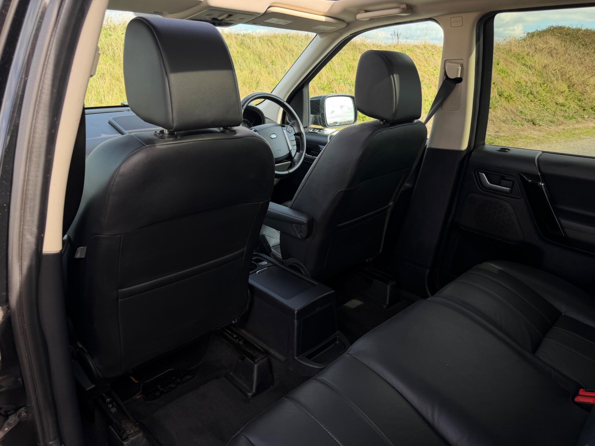 Land Rover Freelander view 24