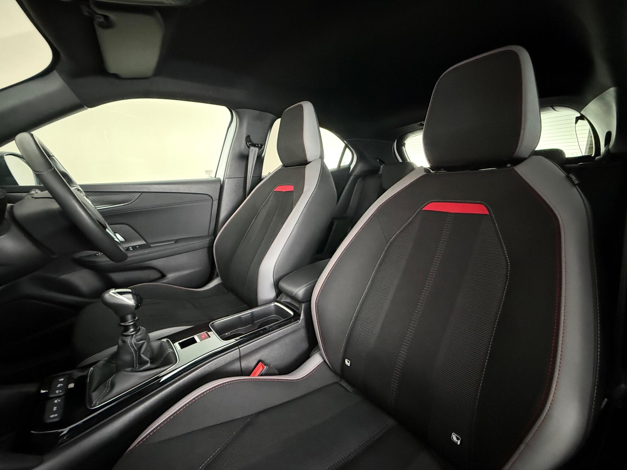 Vauxhall Mokka view 34