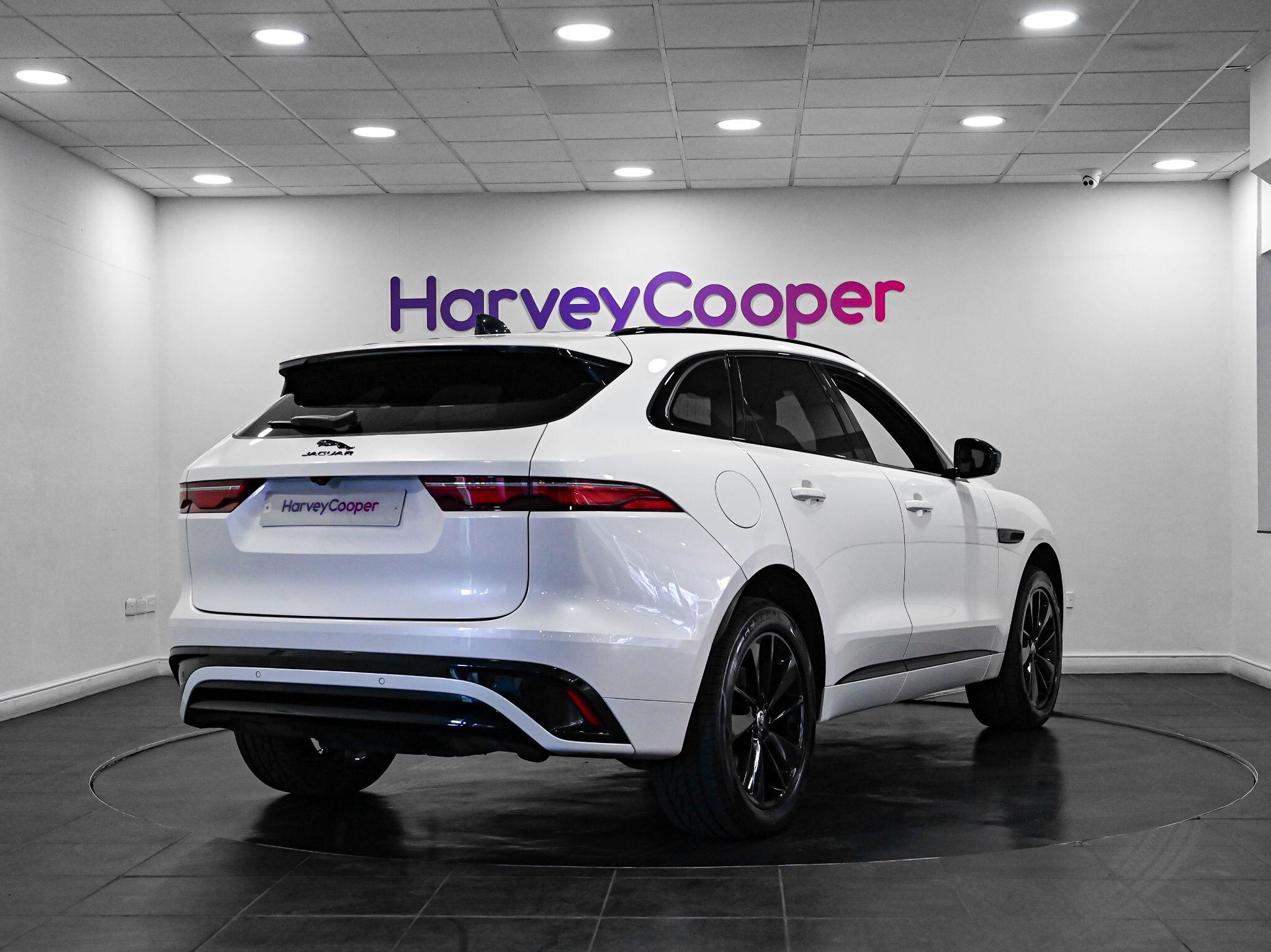 Jaguar F-Pace view 18
