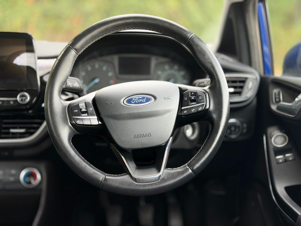 Ford Fiesta view 14