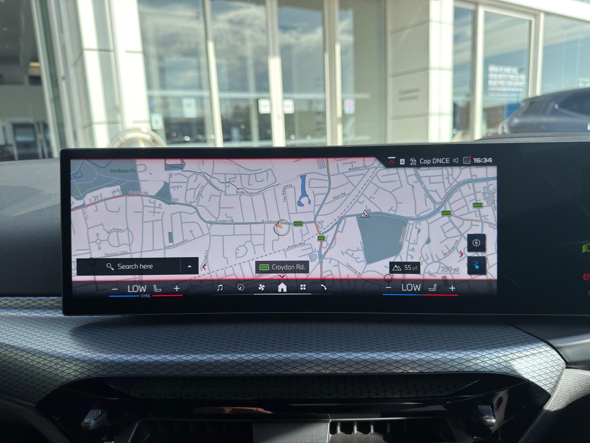 BMW I4 view 26