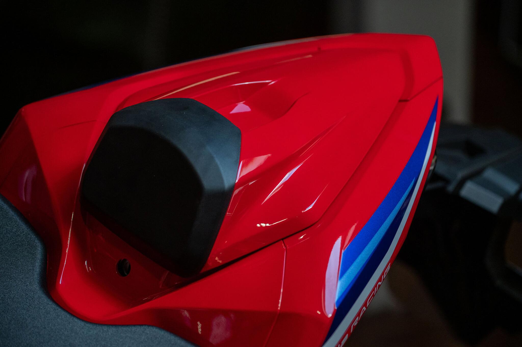 Honda CBR1000RR-R Fireblade SP view 28