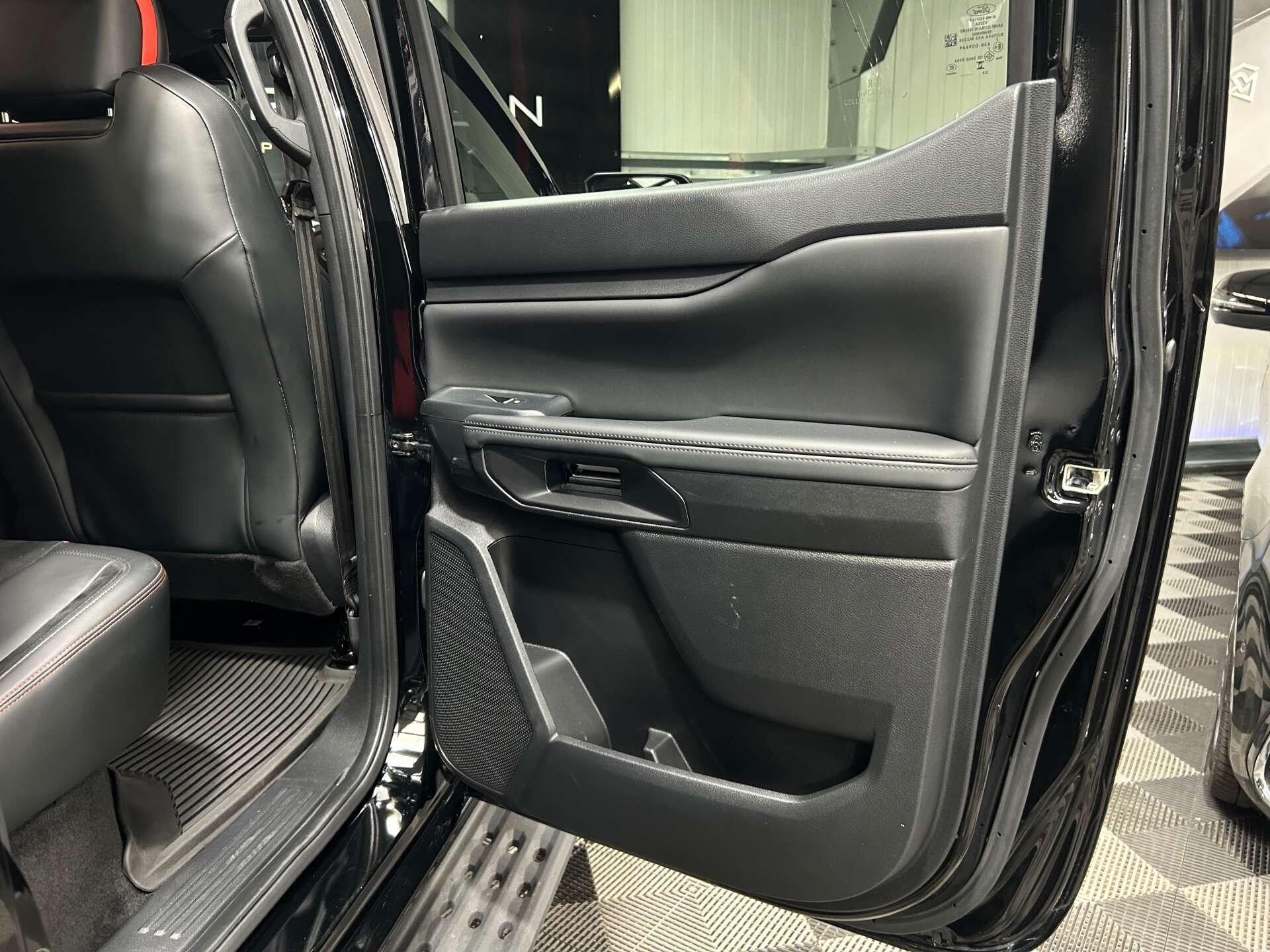 Ford Ranger view 31