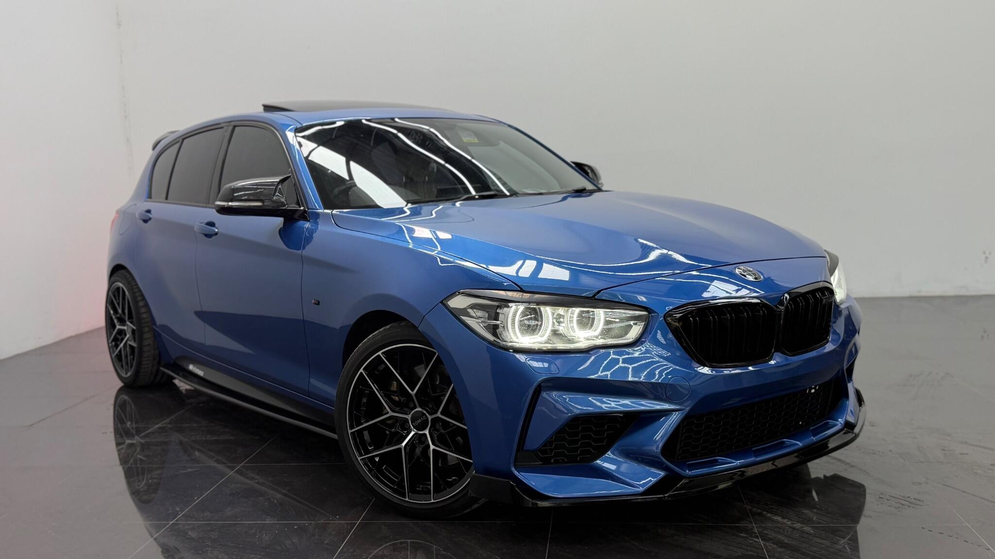 BMW 1 Series view 3