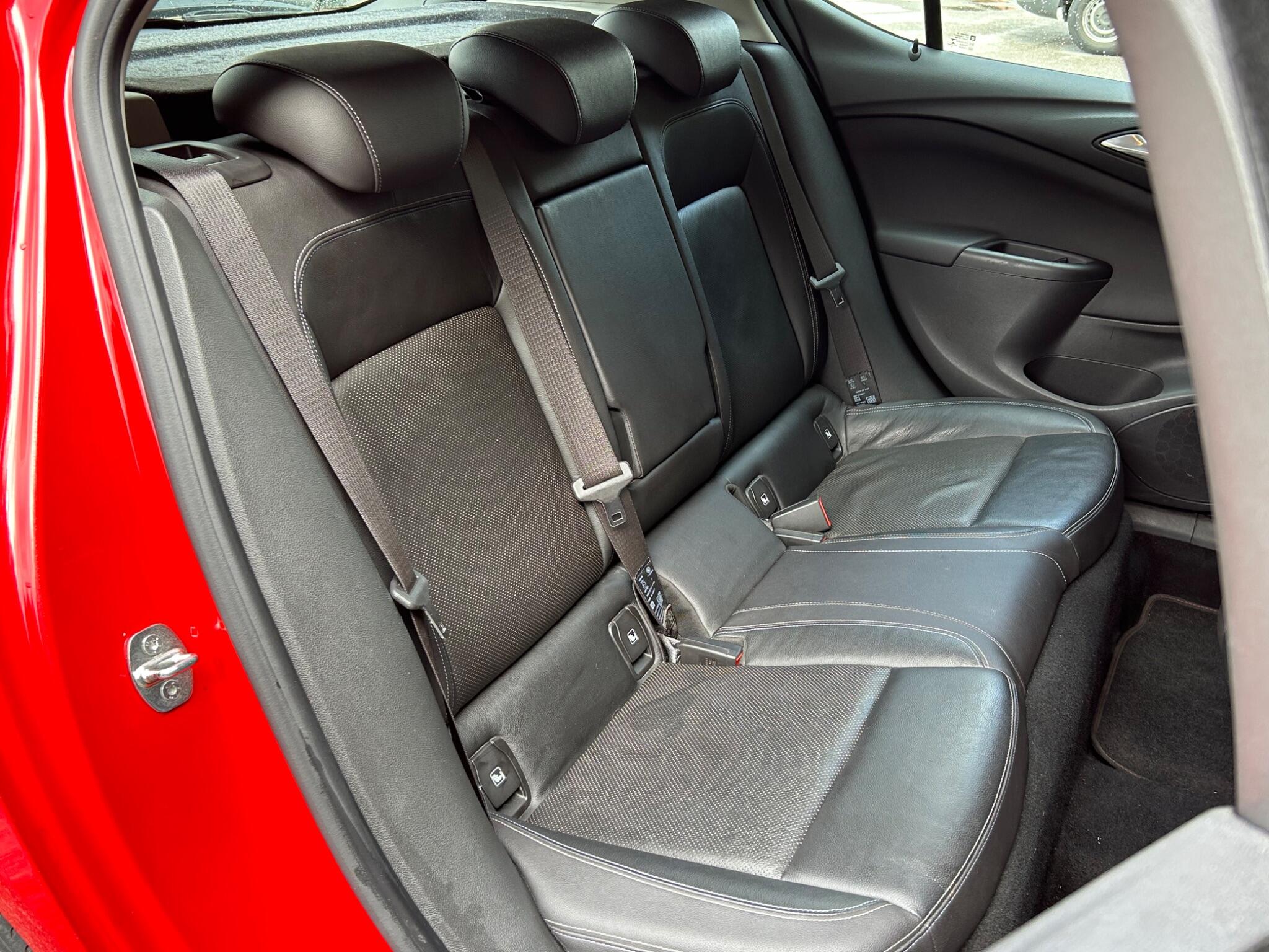 Vauxhall Astra view 19