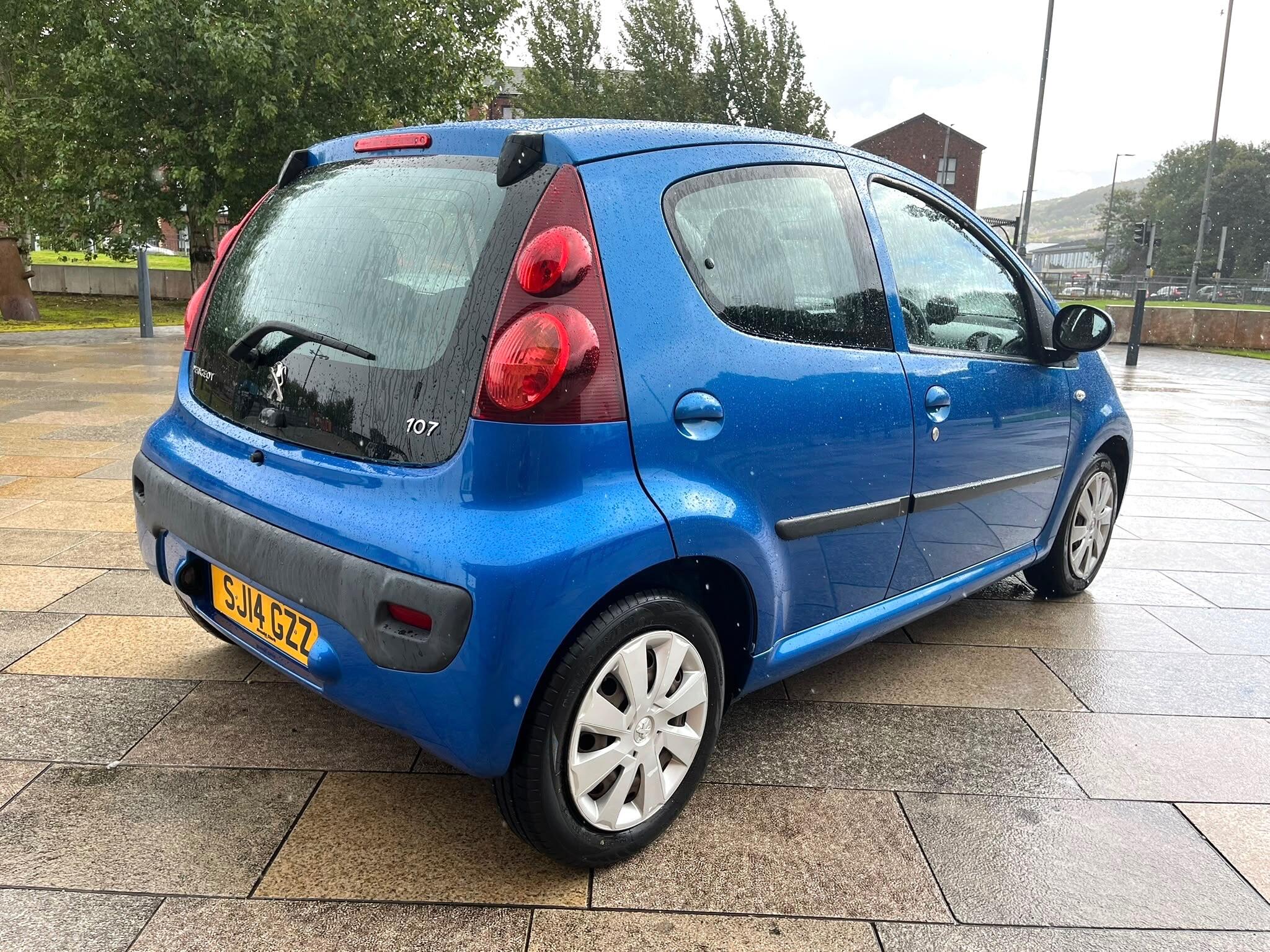 Peugeot 107 view 18