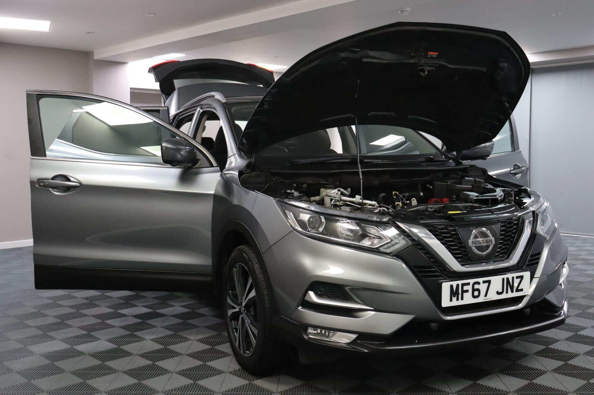 Nissan Qashqai main image