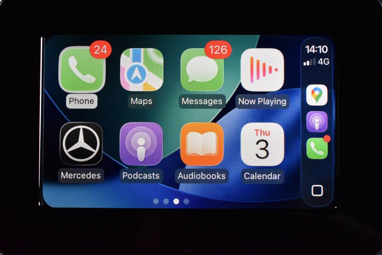 Mercedes-Benz Cla view 2