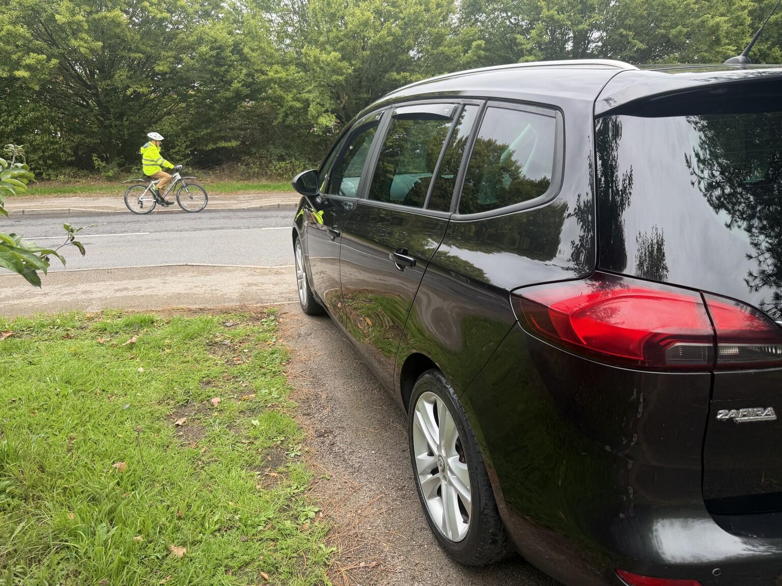 Vauxhall Zafira Tourer view 8