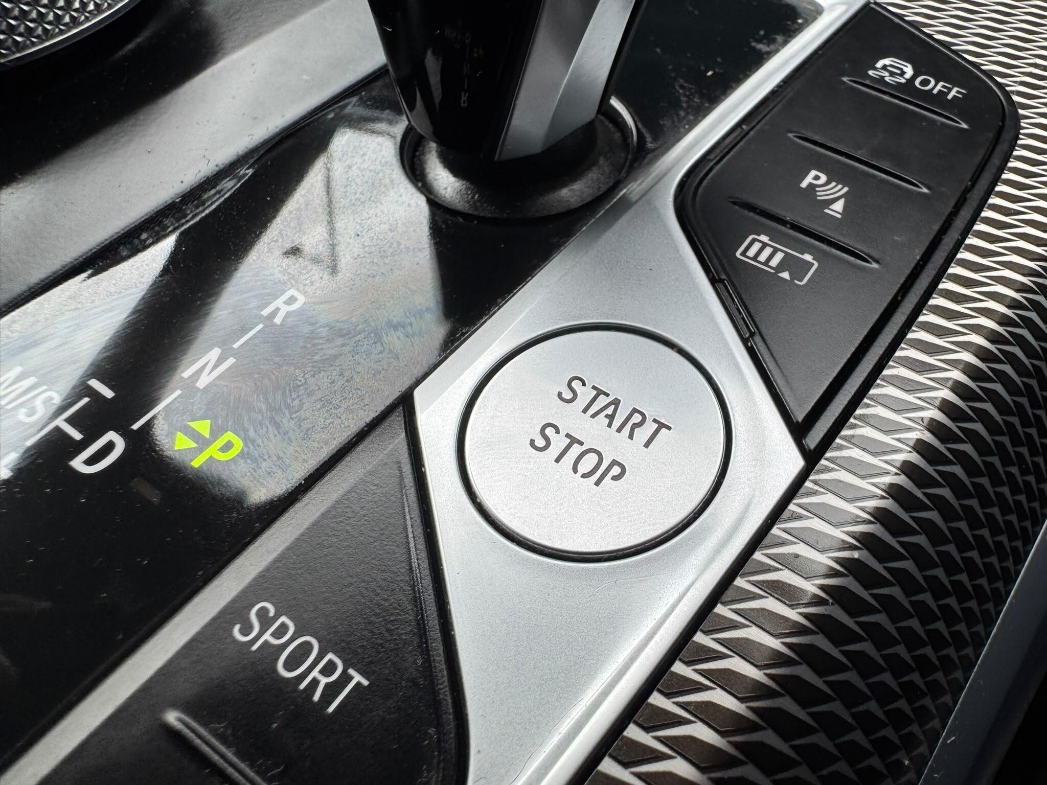 BMW 3 Series view 58