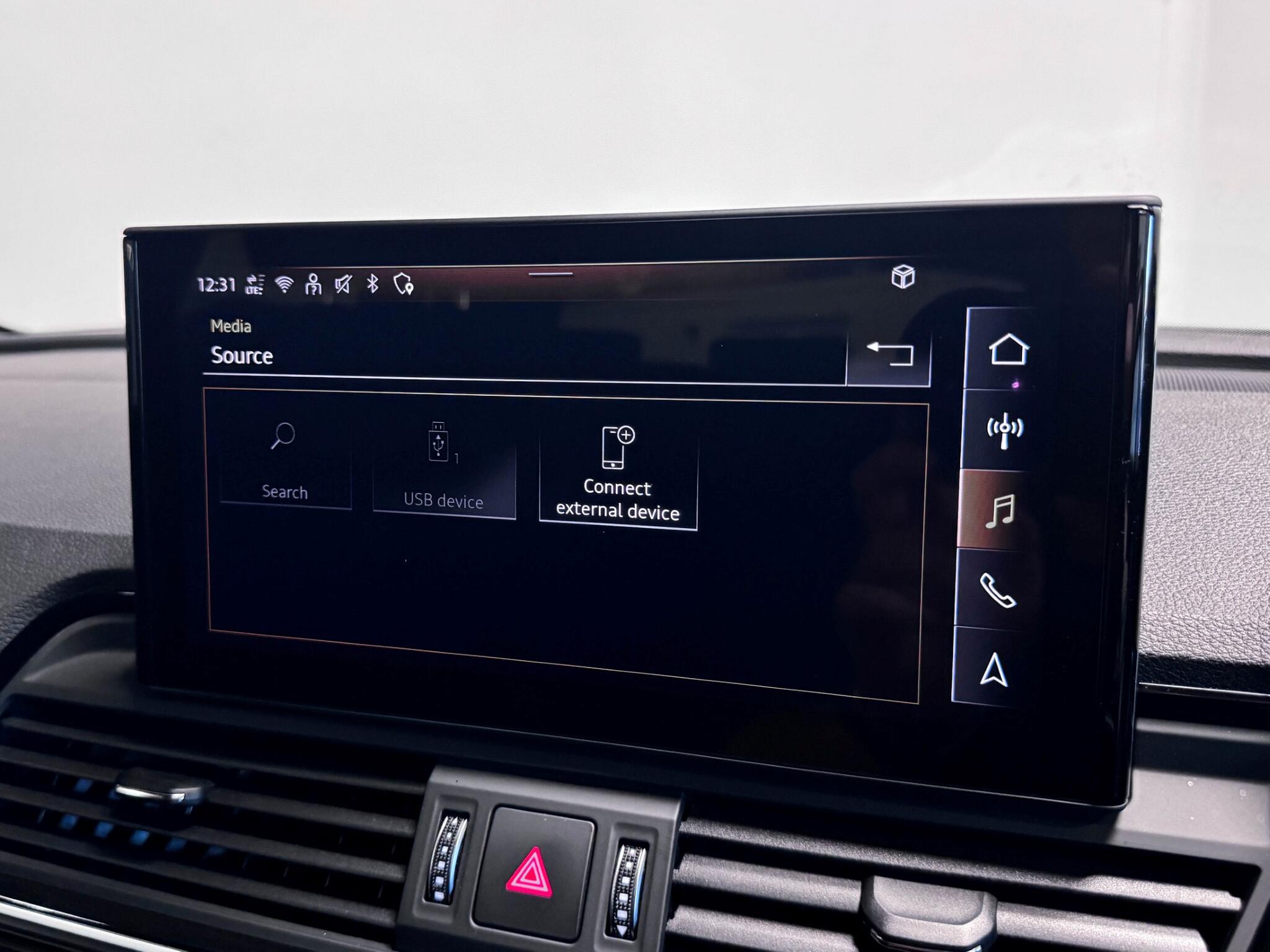 Audi Q5 view 48