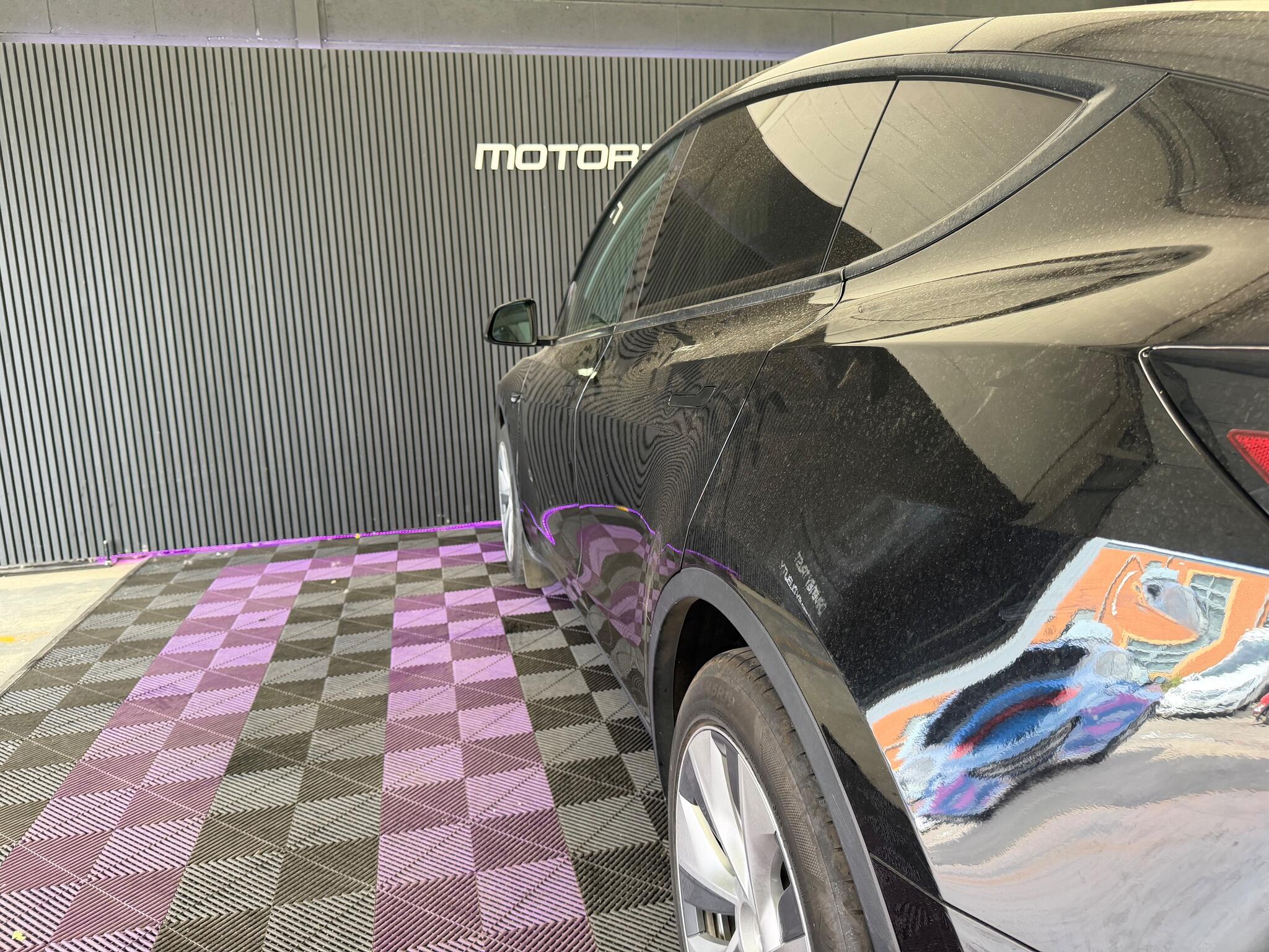 Tesla Model Y view 24