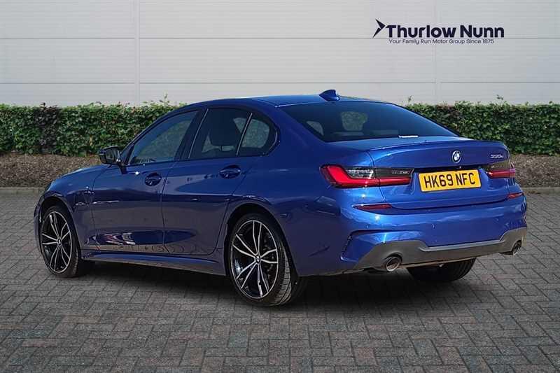 BMW 3 Series view 5