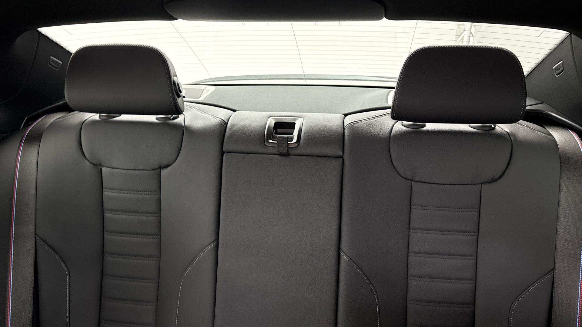 BMW 2 Series view 12