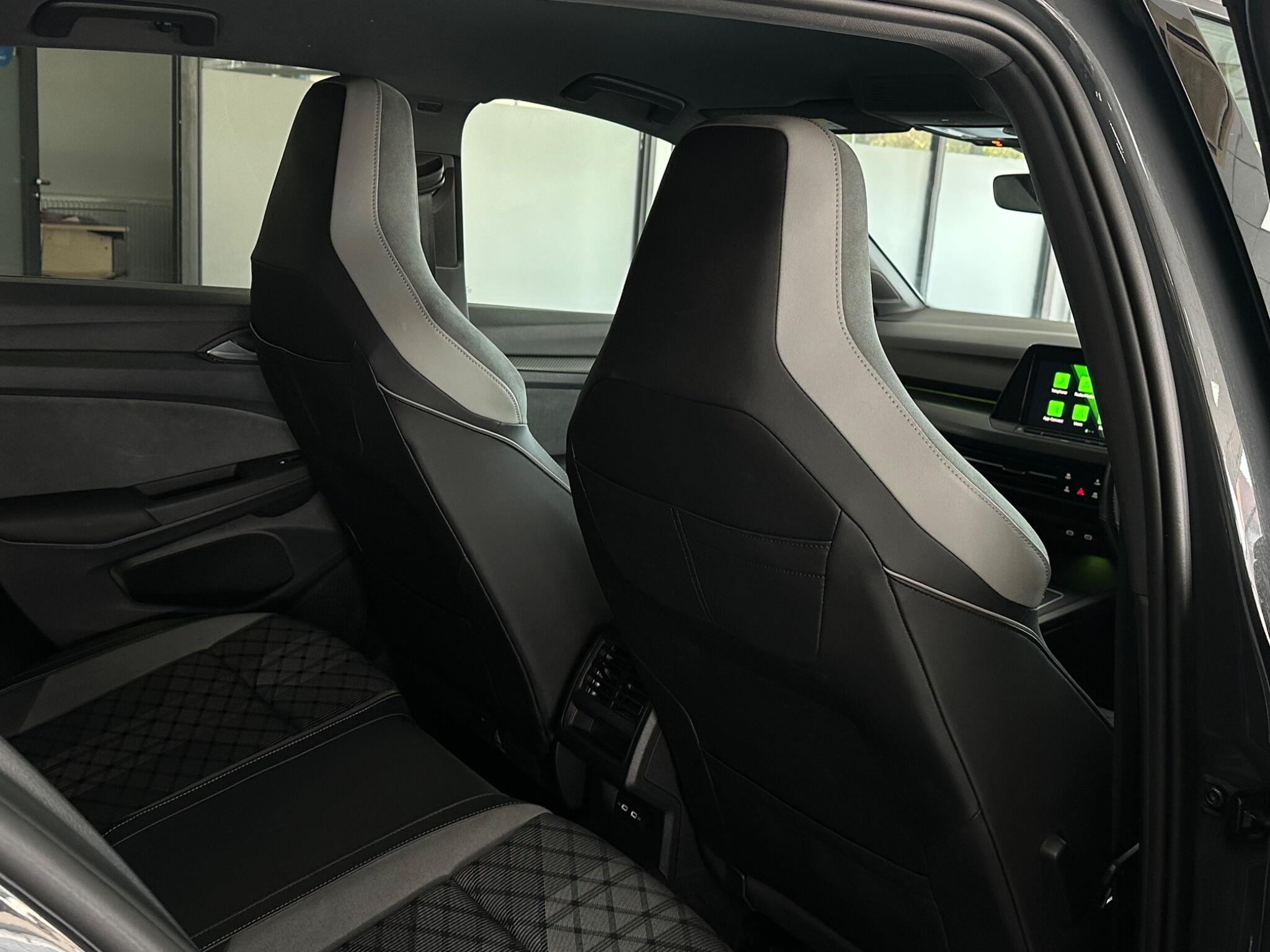 Volkswagen Golf view 33