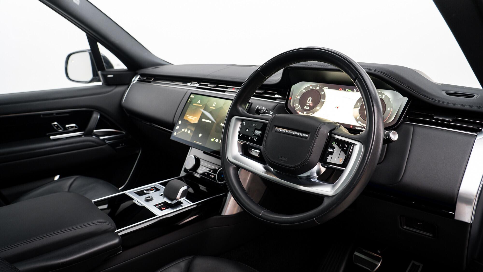 Land Rover Range Rover view 32
