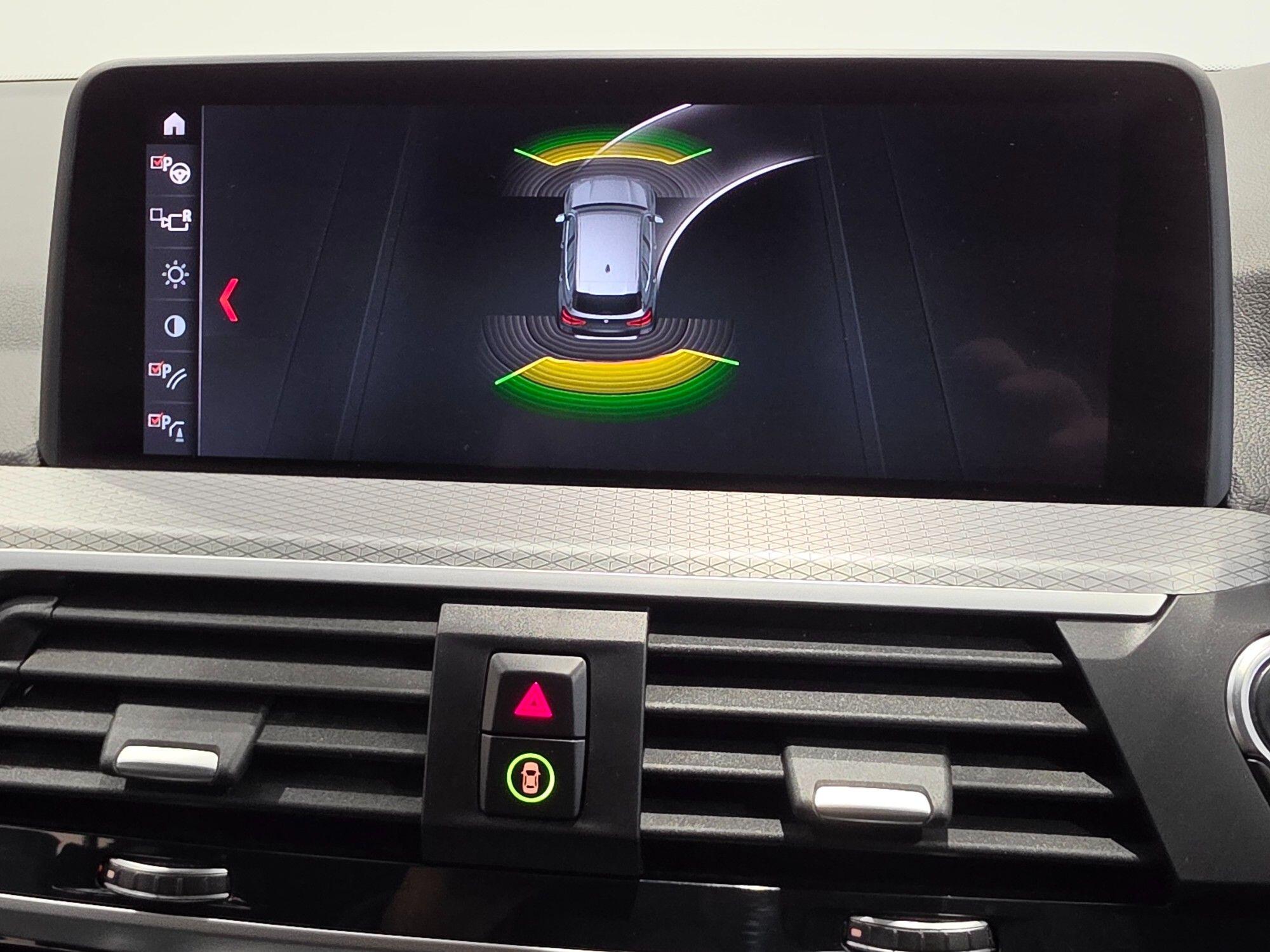 BMW X3 view 42