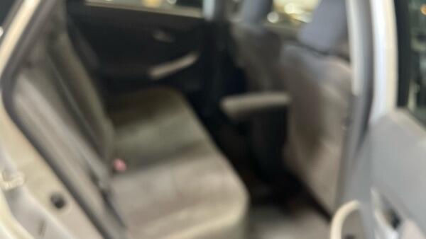 Toyota Prius view 7