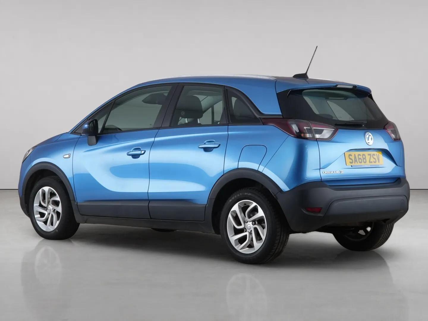 Vauxhall Crossland X view 6