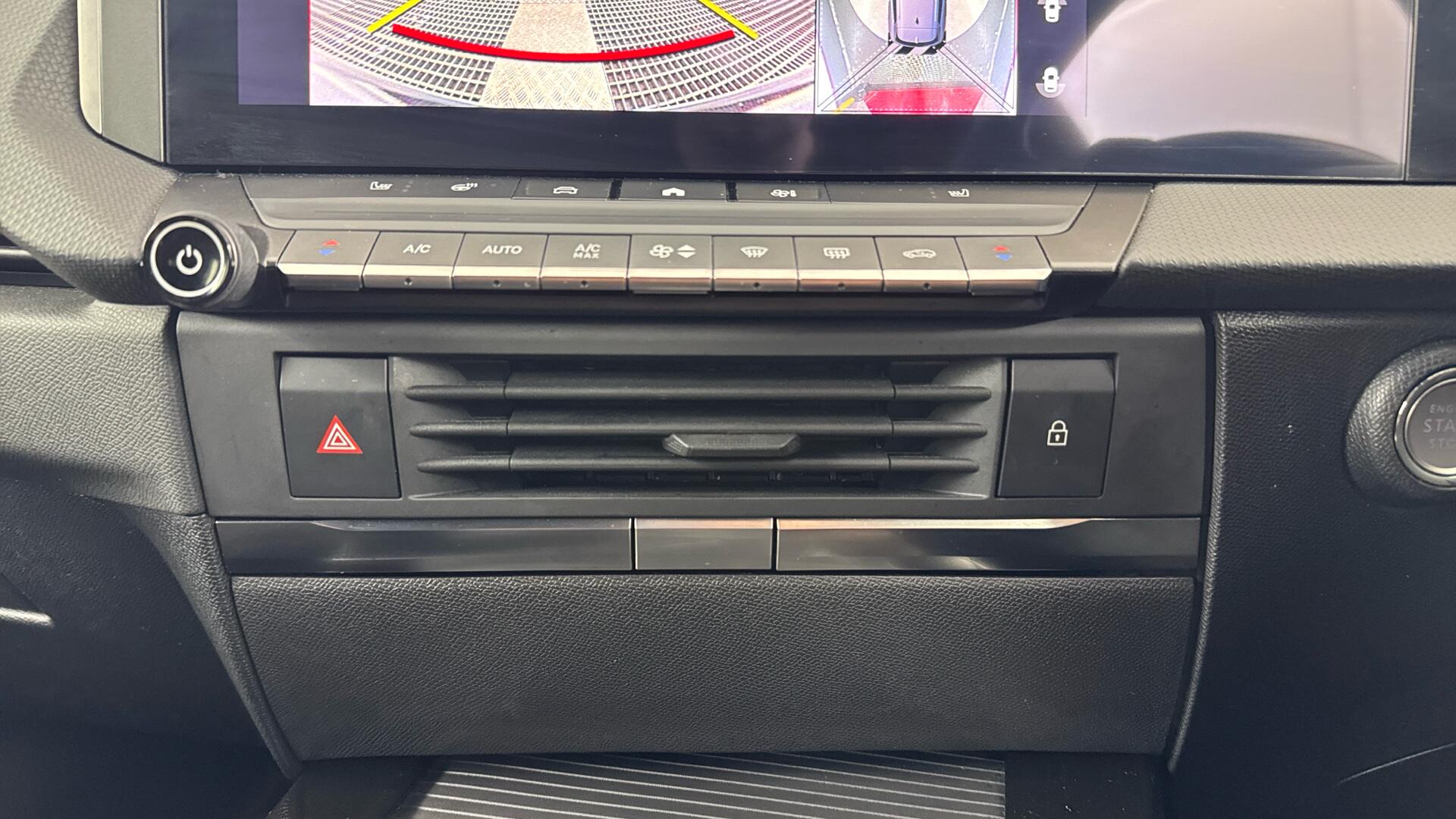 Vauxhall Astra view 36