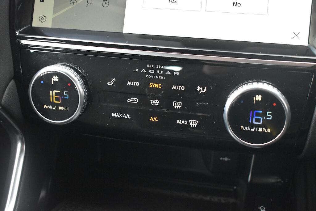 Jaguar E-Pace view 65