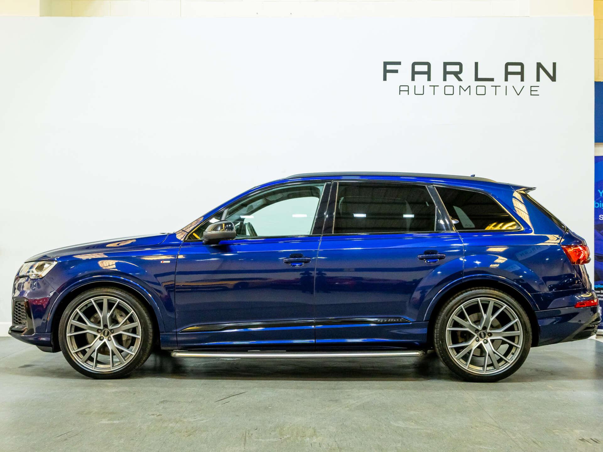 Audi Q7 view 19