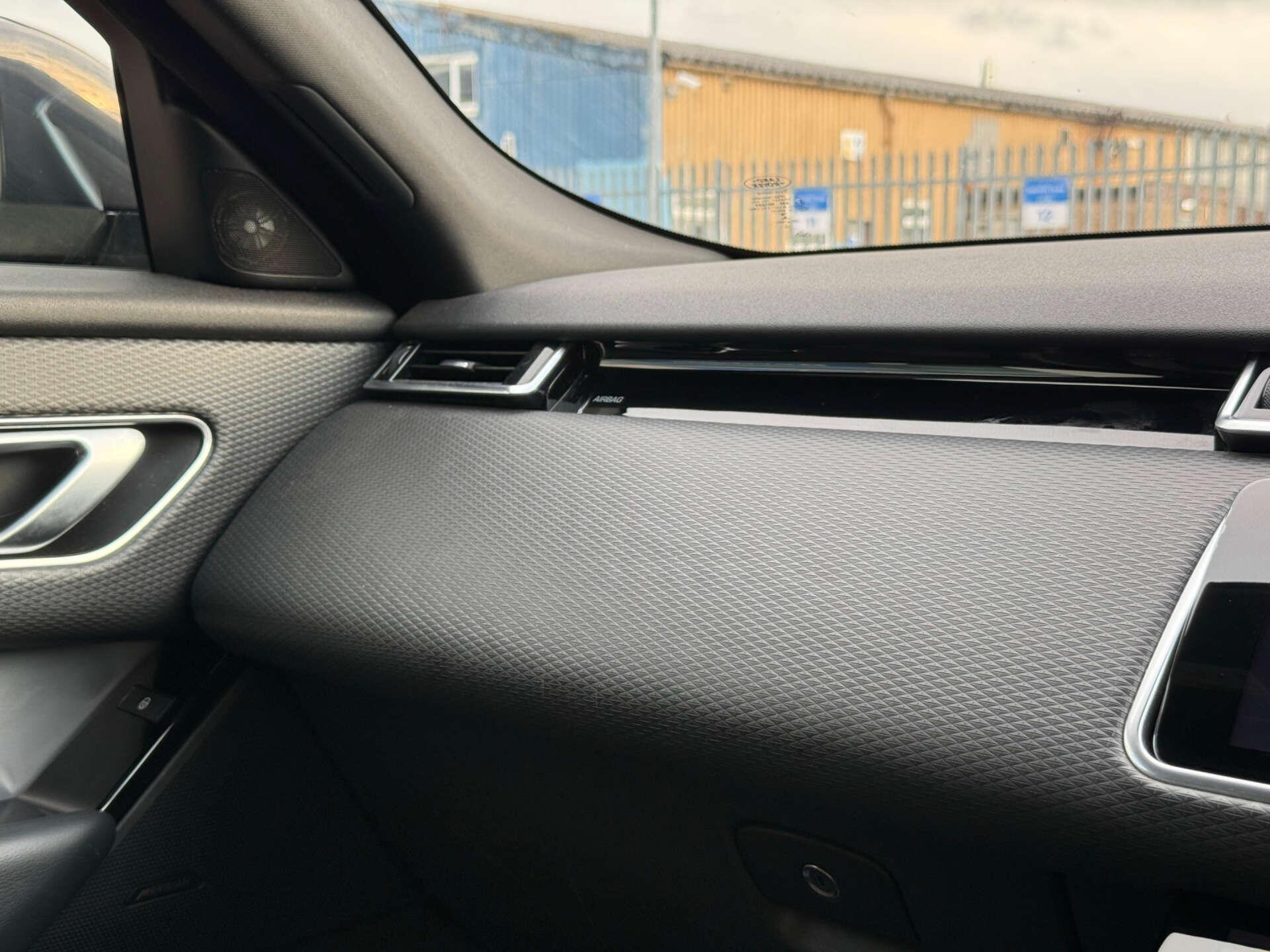 Land Rover Range Rover Velar view 58