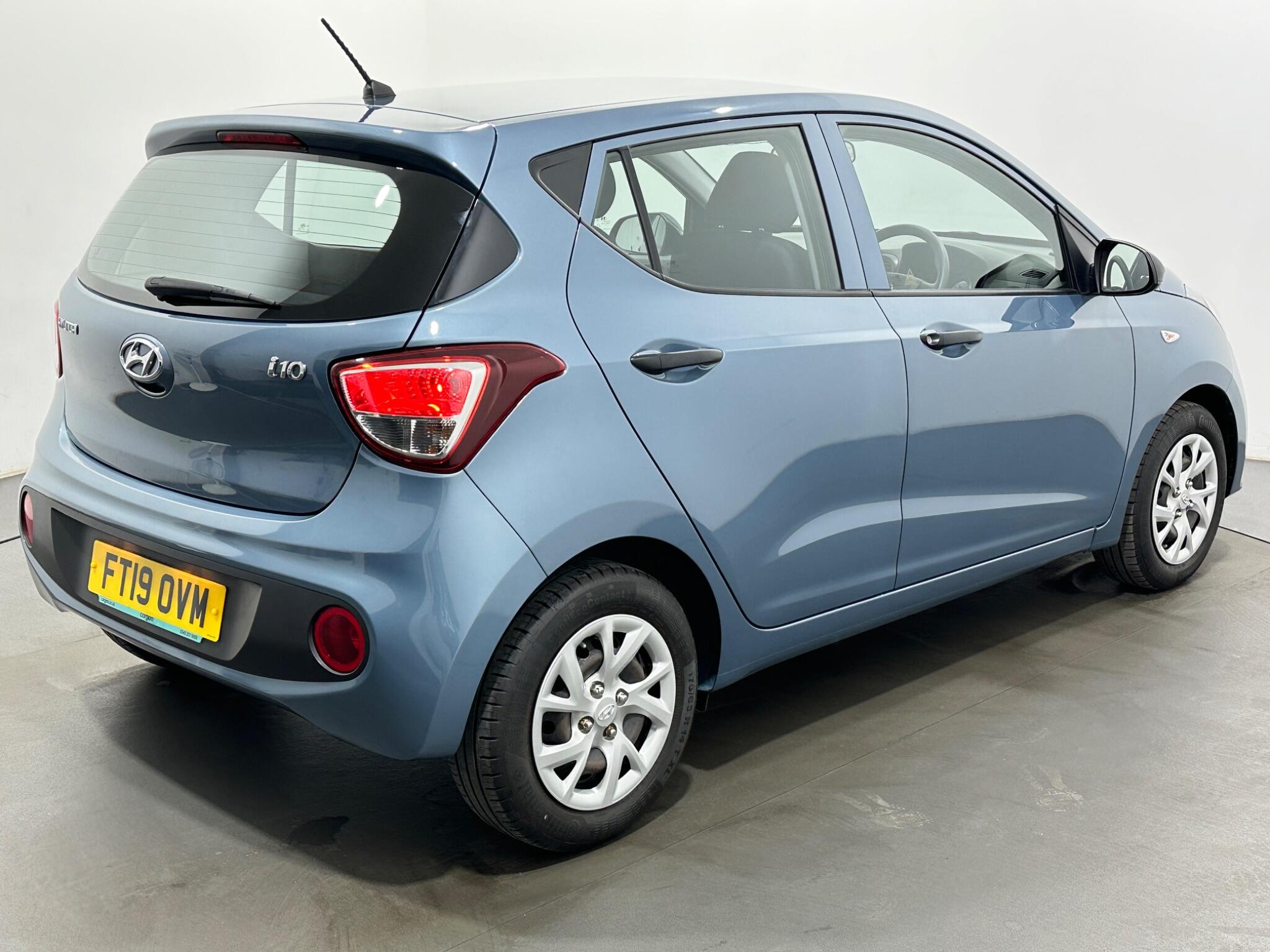 Hyundai i10 view 44
