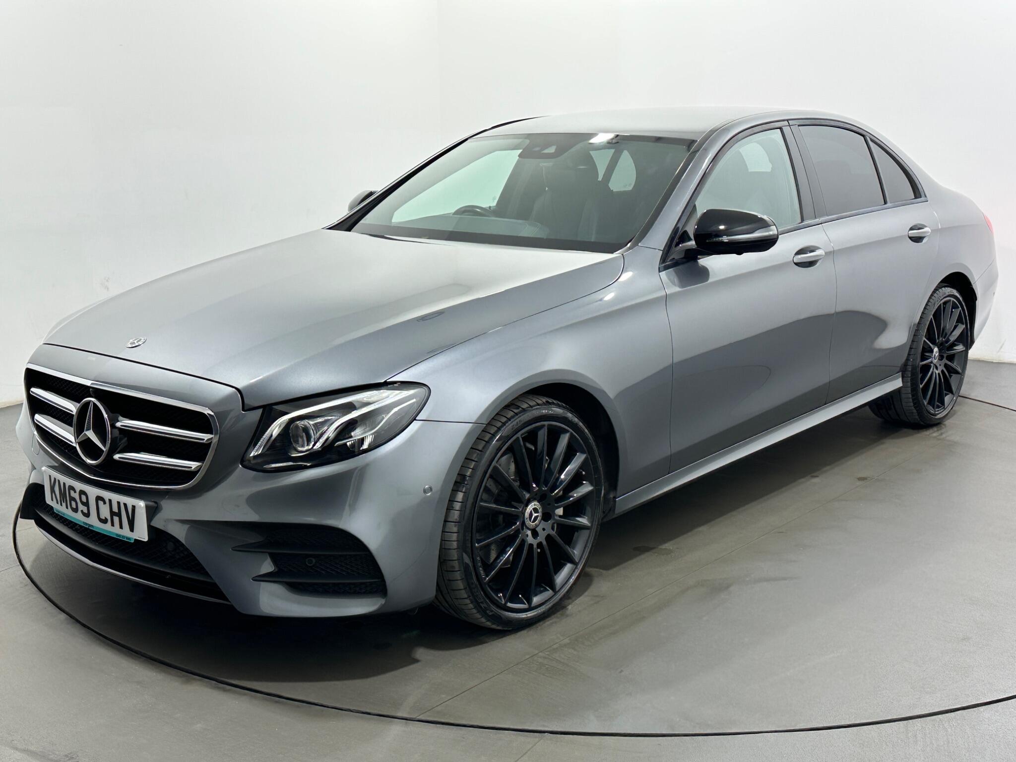 Mercedes-Benz E-Class view 55