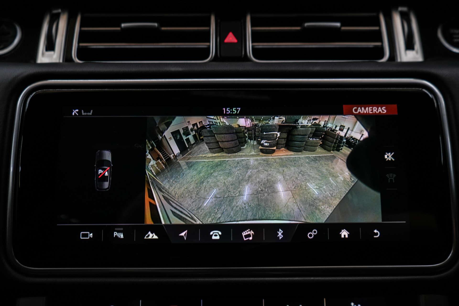 Land Rover Range Rover view 40