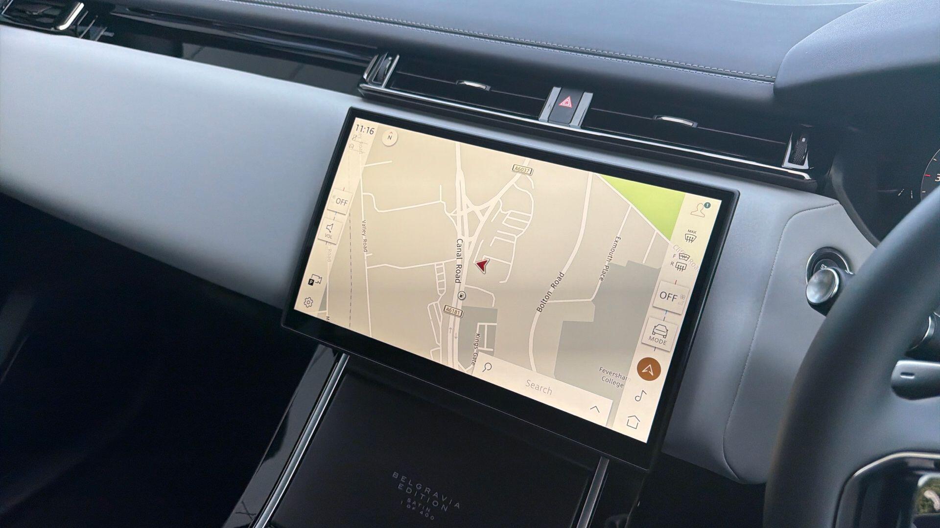 Land Rover Range Rover Velar view 22