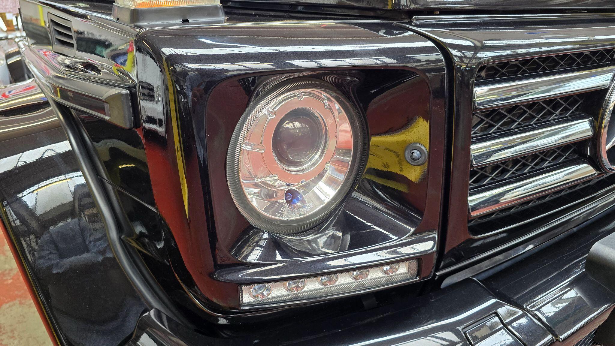 Mercedes-Benz G-Class view 45
