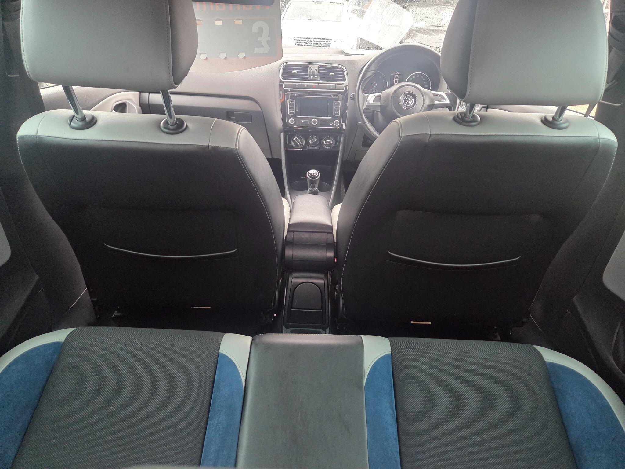 Volkswagen Polo view 30