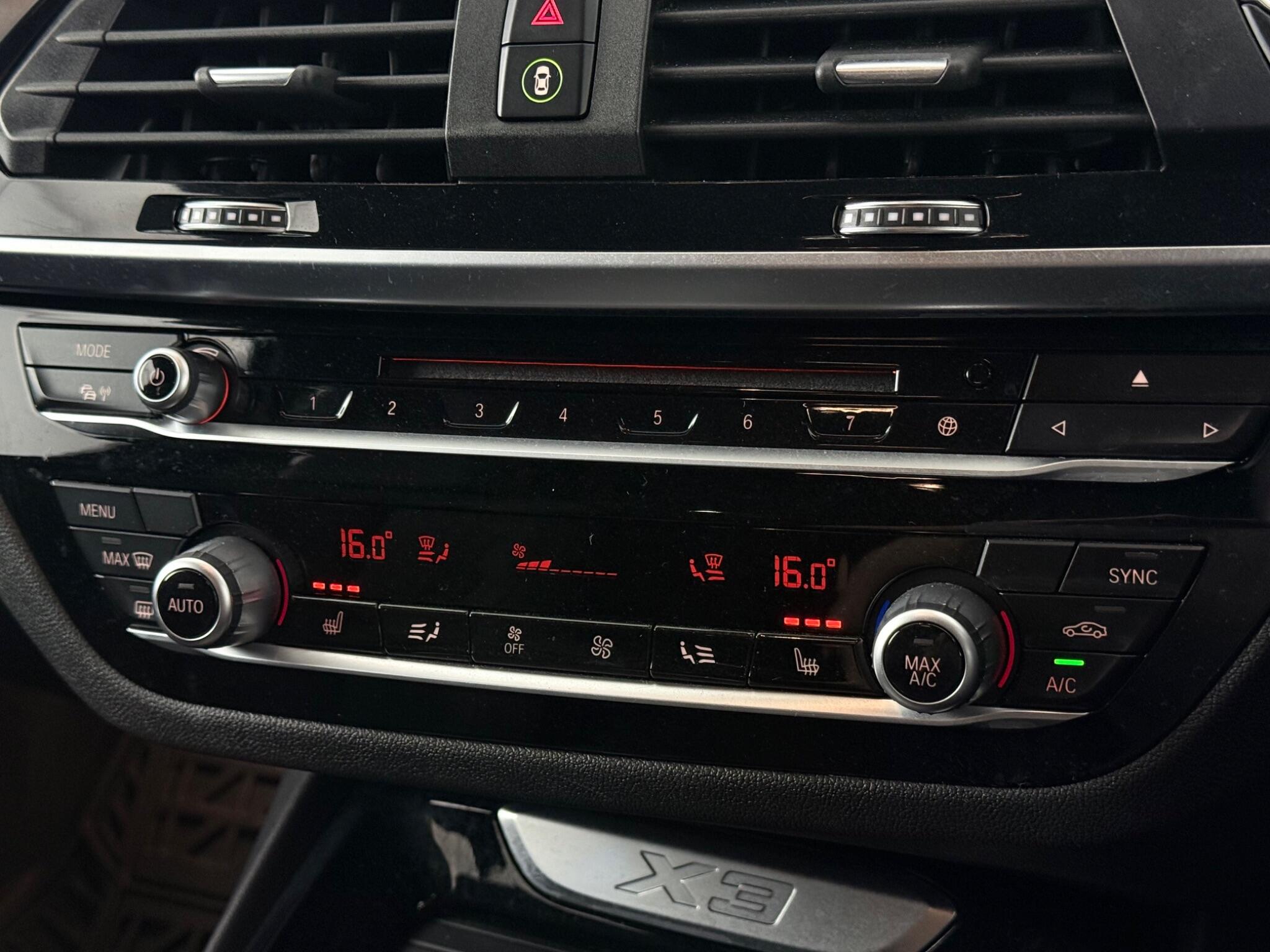 BMW X3 view 19