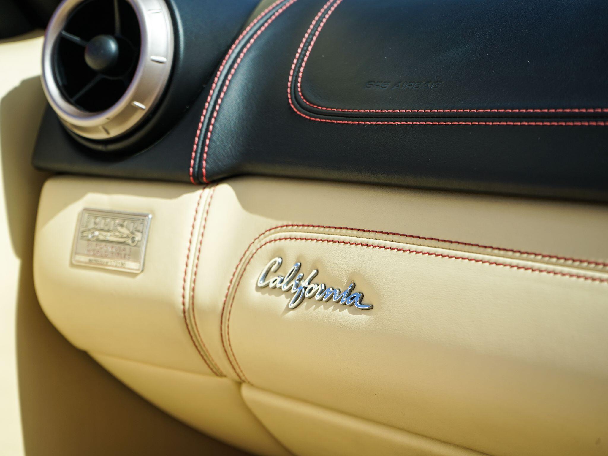 Ferrari California view 25