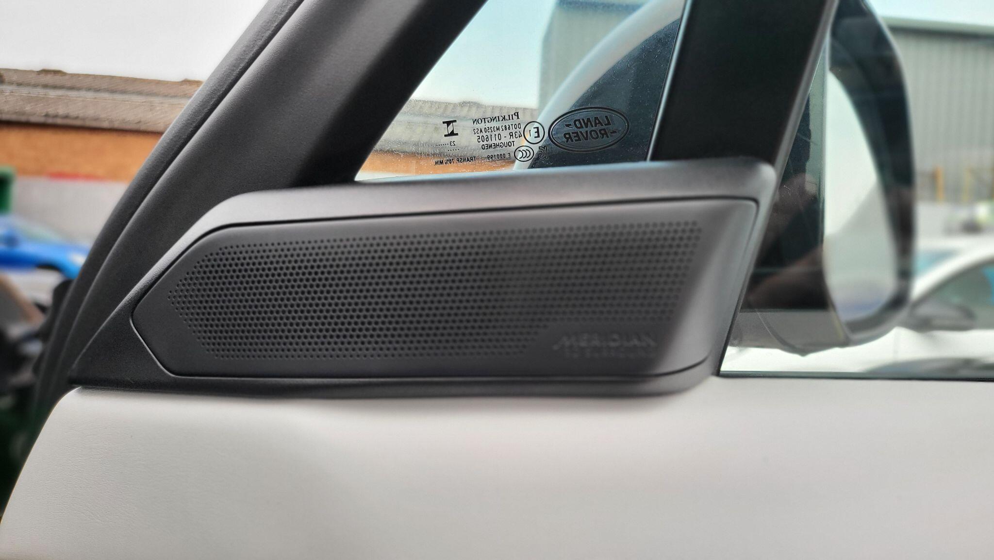 Land Rover Range Rover Sport view 41