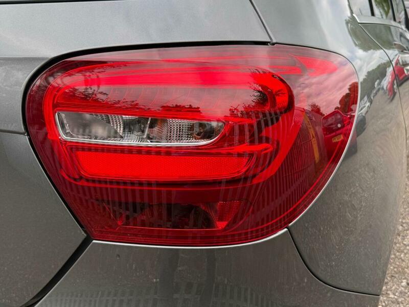 2016 Mercedes-Benz A Class image 11