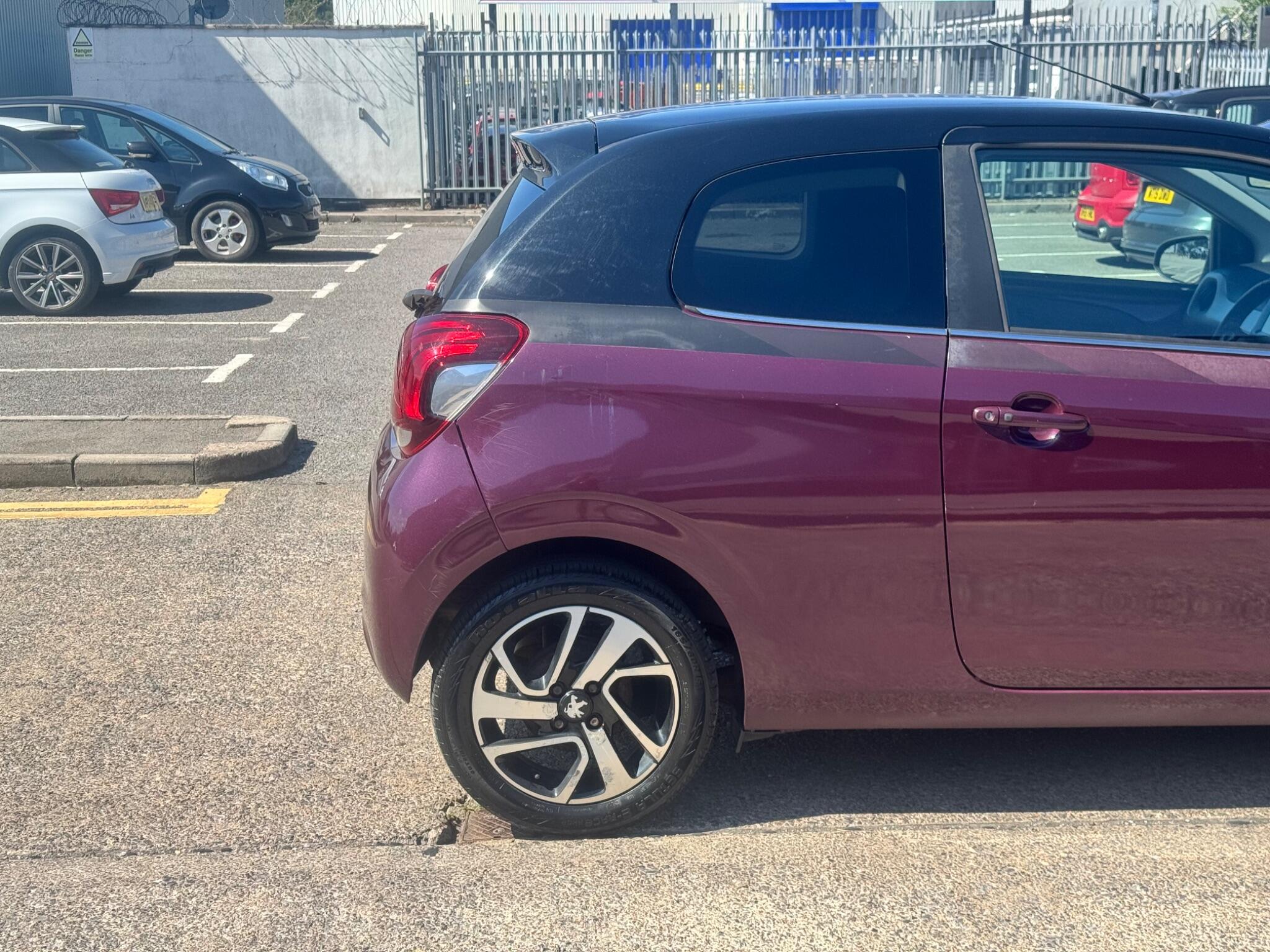 Peugeot 108 view 41