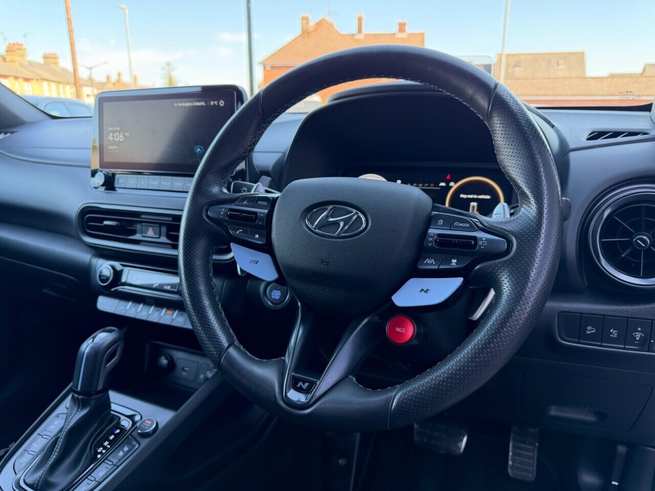 Hyundai Kona view 21