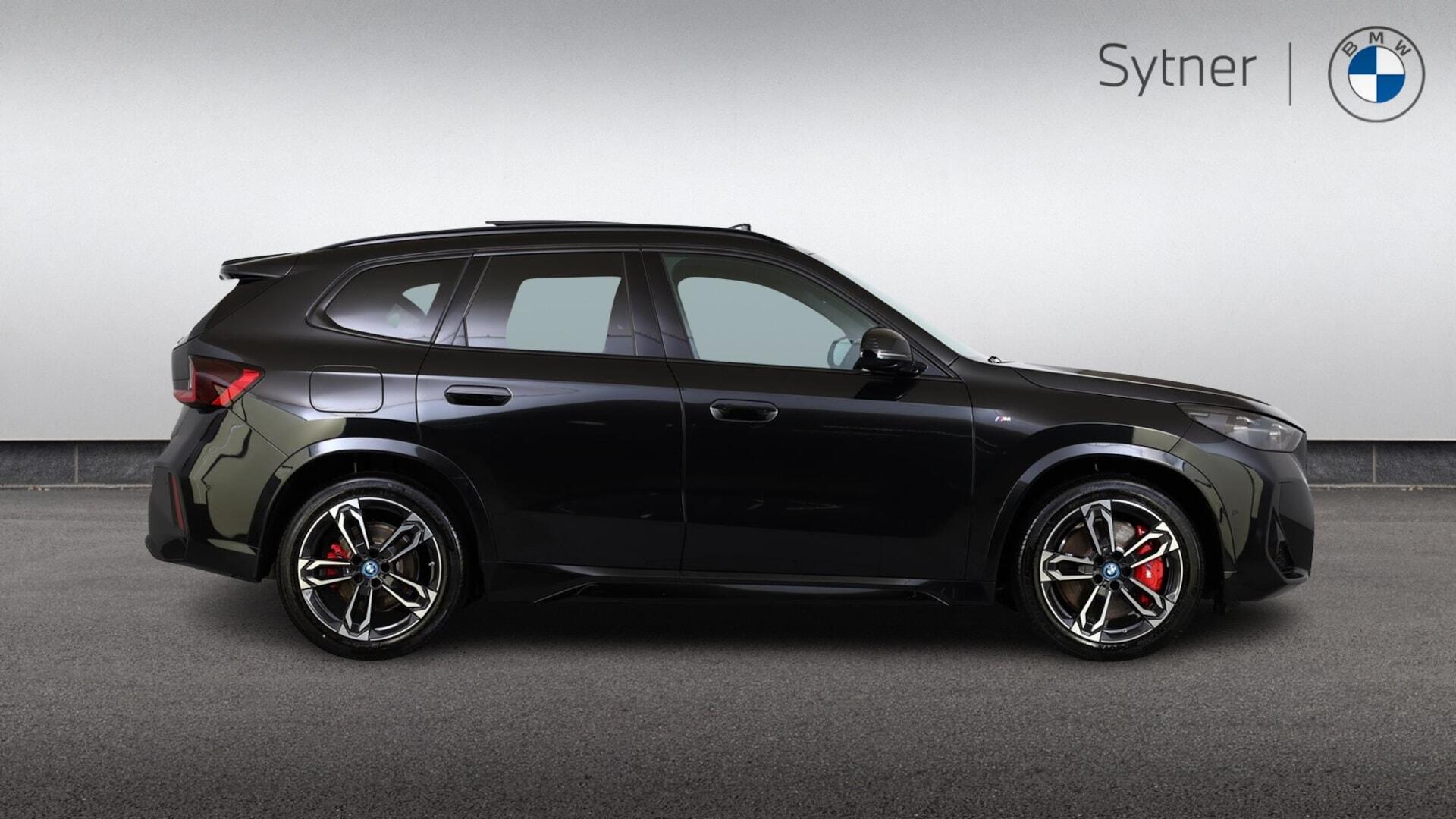BMW X1 view 3