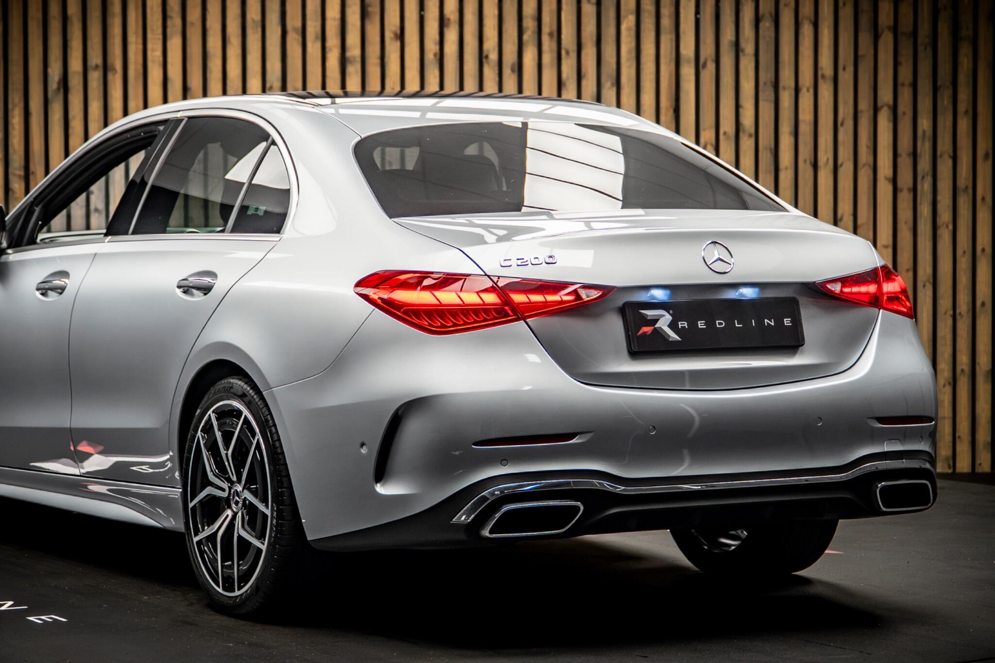 Mercedes-Benz C-Class view 20