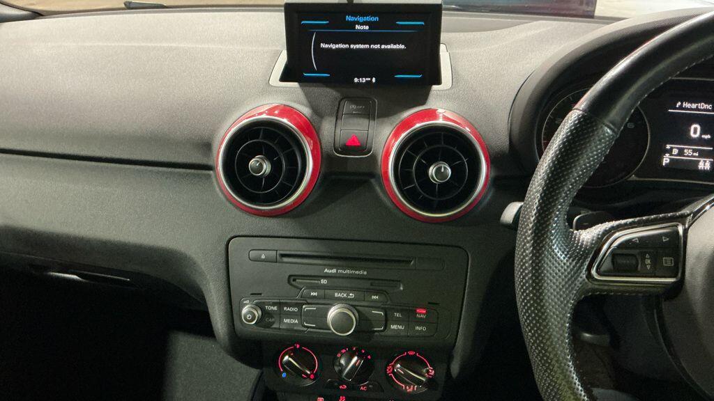 Audi A1 view 21