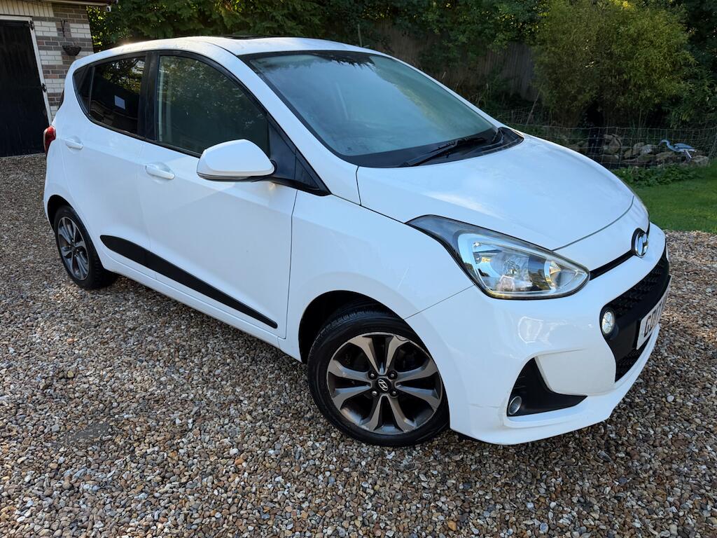 2017 Hyundai I10 in White for sale
