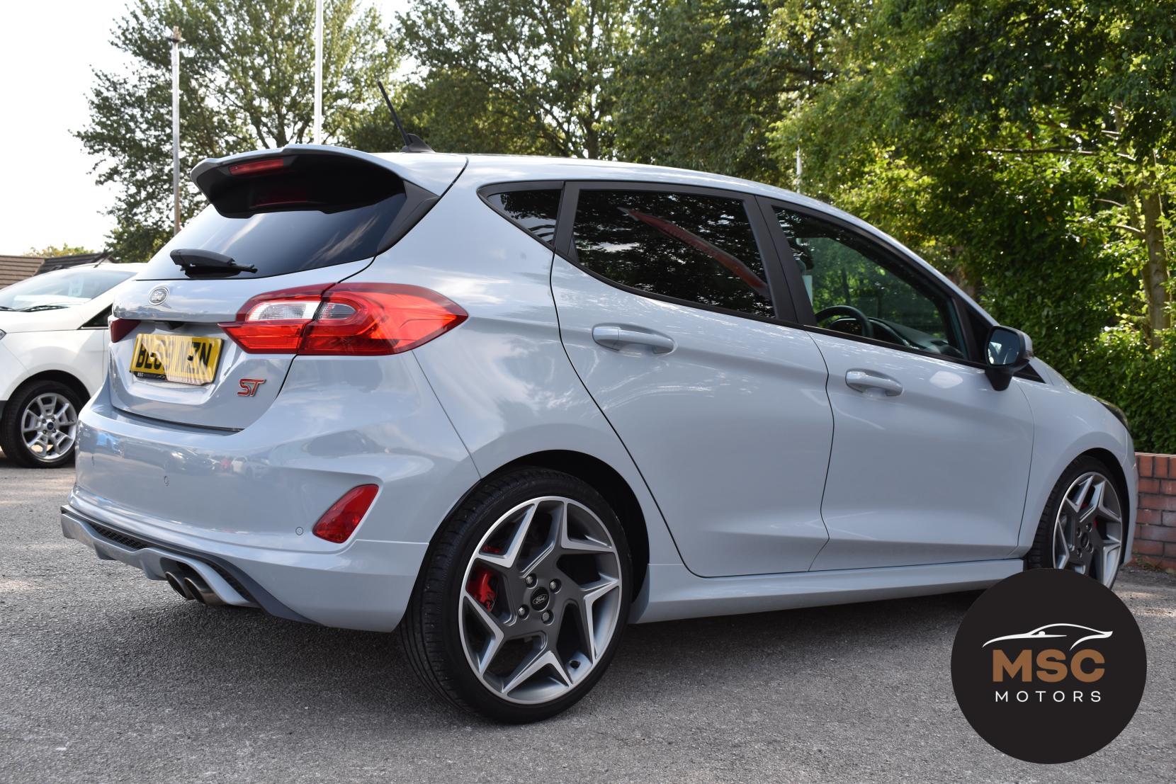 Ford Fiesta view 18